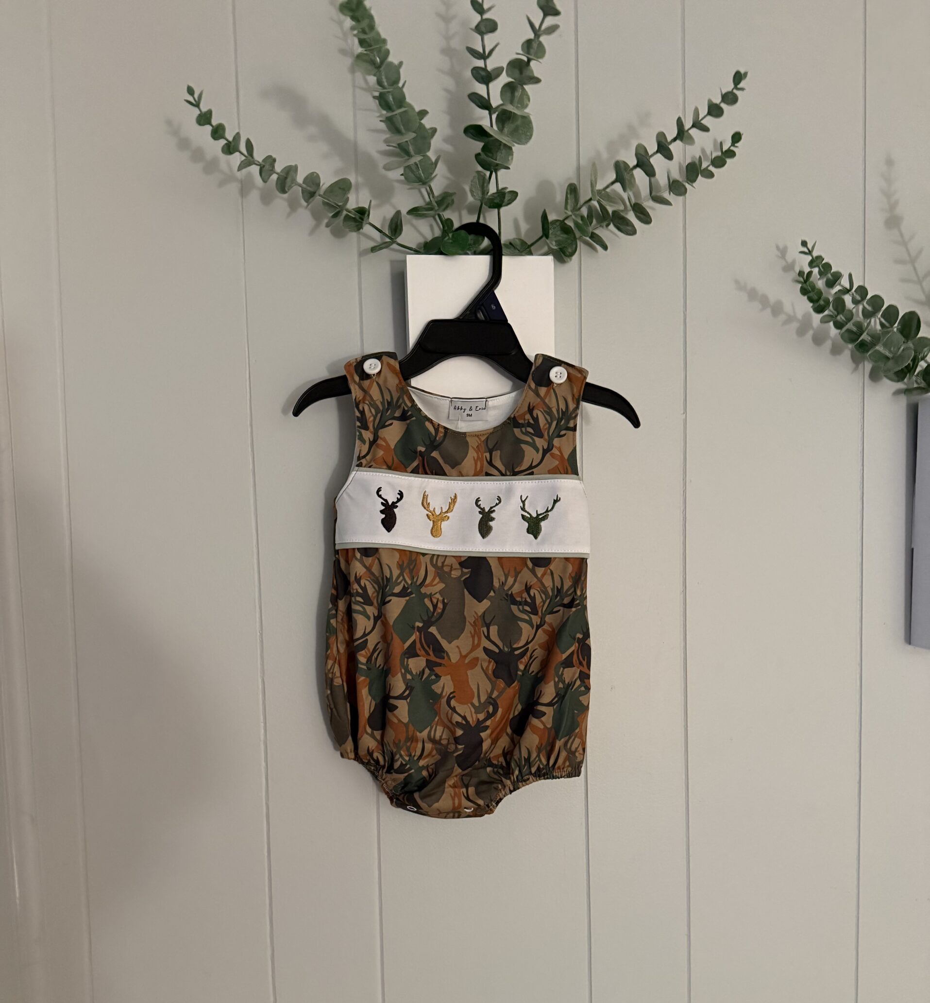 Camo Deer Antler Bubble